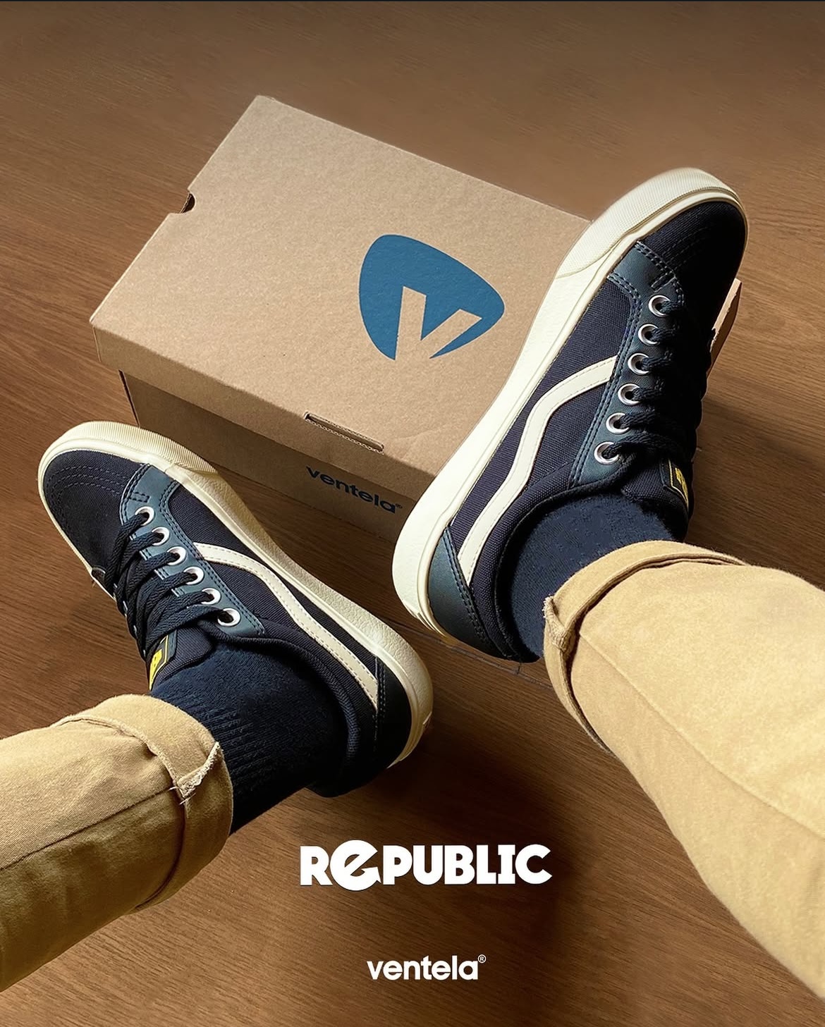 VENTELA REPUBLIC LOW BLACK NATURAL