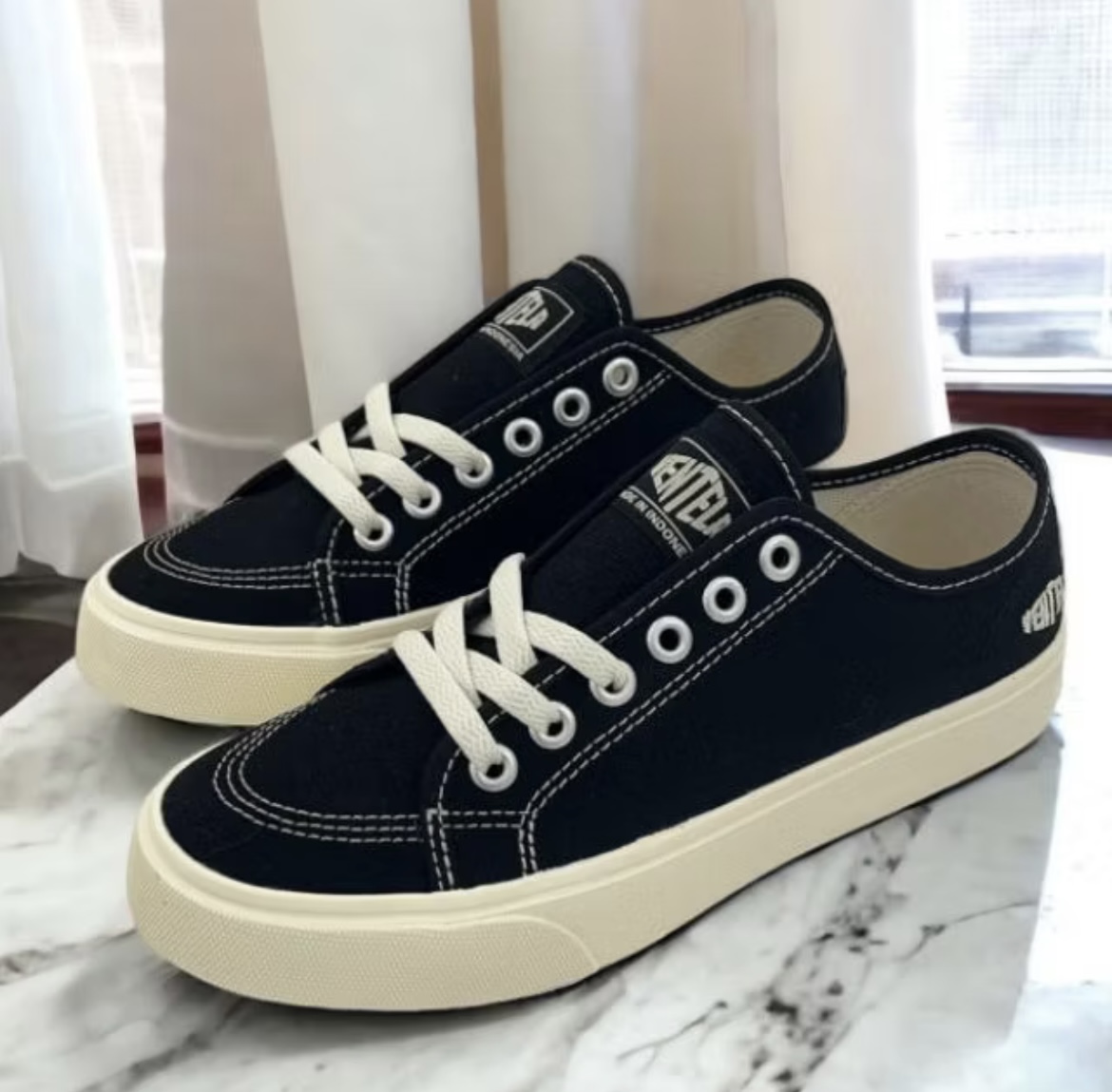 VENTELA ALPHA BLACK NATURAL
